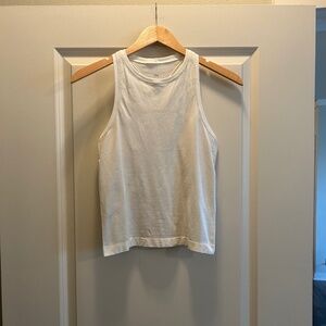 Lululemon swiftly high-neck tank